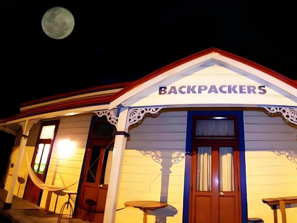 Stables Lodge Backpackers Napier Luaran gambar
